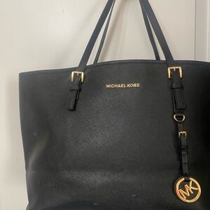 Michael Kors Jet Set Black Tote Bag Large Gold Hardware